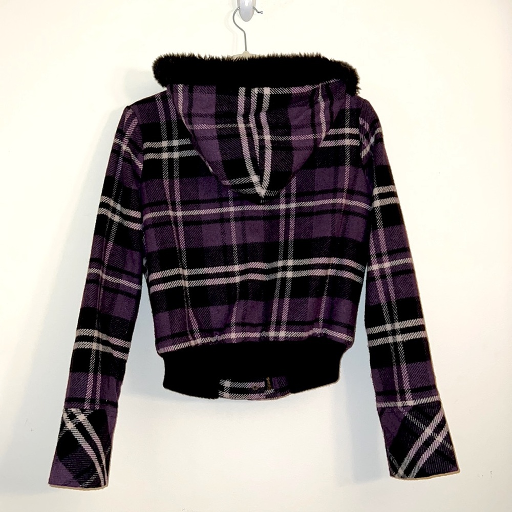 Y2K Jacket - Picture 2 of 5